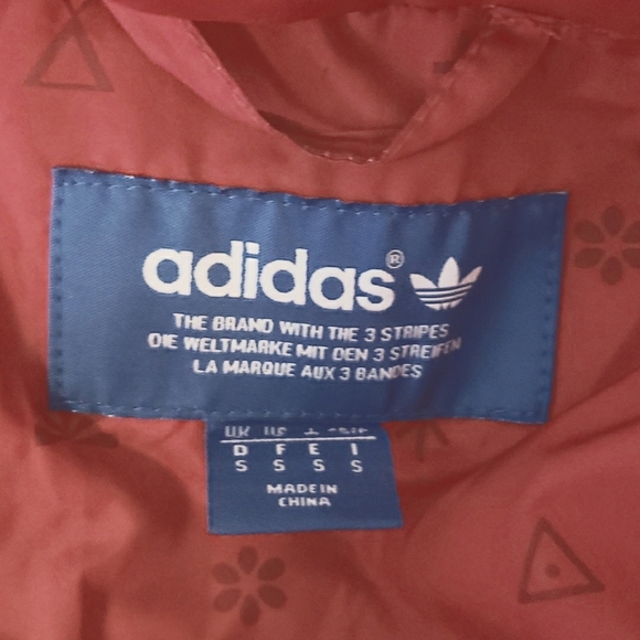 Adidas red down filled bomber jacket - Picture 4 of 13